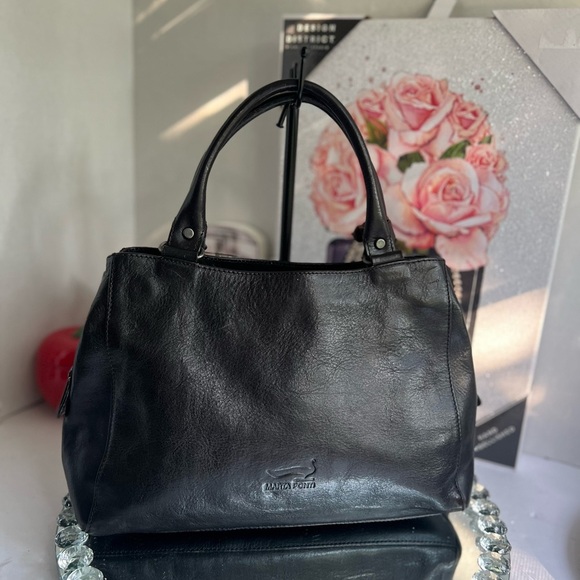 Marta Ponti made Portugal Elegant Black Leather Shoulder Bag - Picture 4 of 14